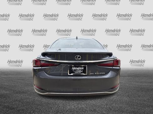 Used 2023 Lexus ES 250 w/ Premium Package image 9
