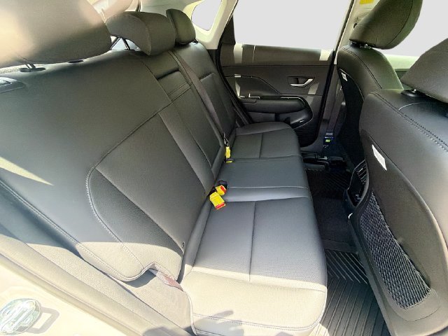 New 2026 Hyundai Kona Limited FWD image 28