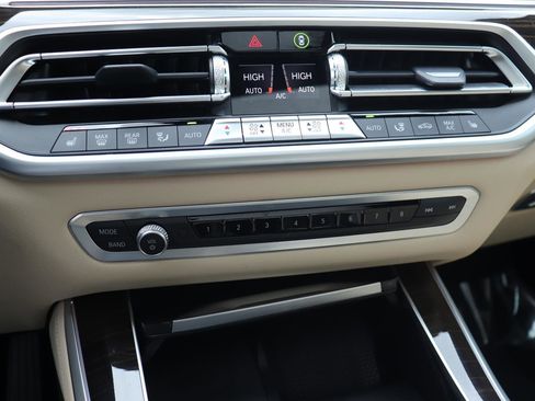 Used 2021 BMW X5 sDrive40i w/ Premium Package 2 image 38