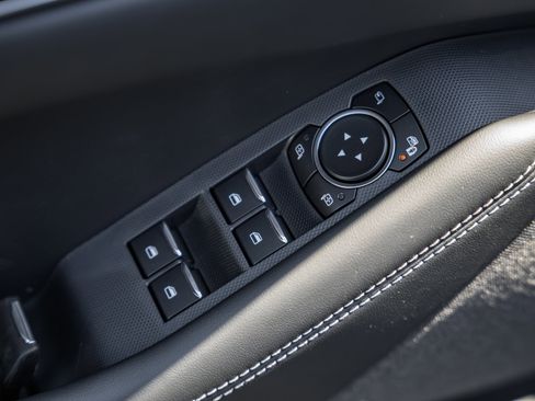 New 2025 Ford Mustang Mach-E Premium image 39