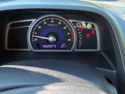 Used 2010 Honda Civic LX image 10