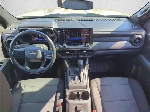 Used 2023 Chevrolet Colorado W/T image 16