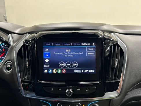 Used 2023 Chevrolet Traverse LT w/ Midnight/Sport Edition AWD/4WD image 18