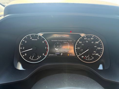 Used 2022 Nissan Rogue SV FWD image 16