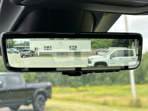 Used 2021 RAM 1500 Laramie w/ Night Edition AWD/4WD image 18