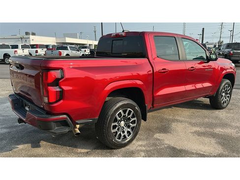 Used 2023 Chevrolet Colorado LT w/ LT Convenience Package III RWD image 6