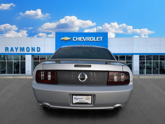 Used 2005 Ford Mustang GT Premium RWD image 4