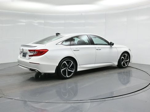 Used 2022 Honda Accord Sport image 24