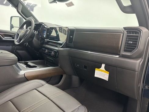 New 2025 Chevrolet Silverado 3500 High Country w/ Technology Package image 37