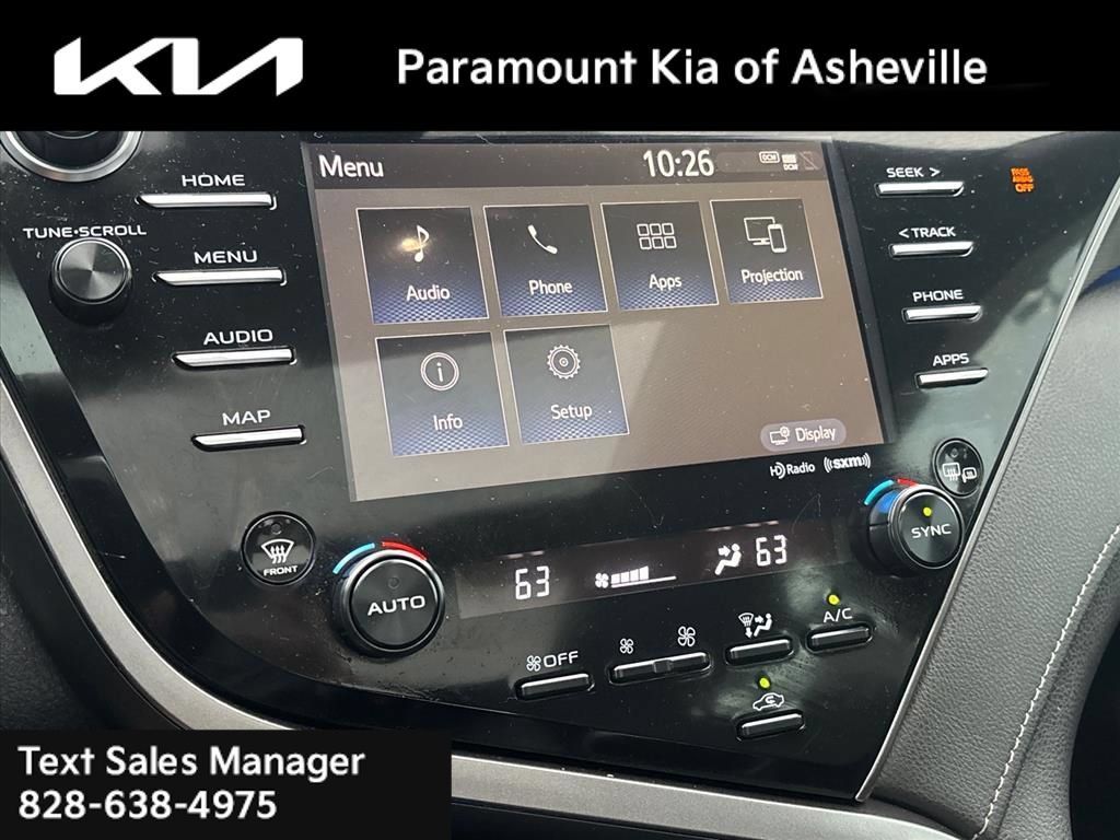 Used 2020 Toyota Camry XSE FWD image 17