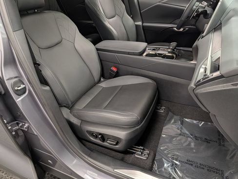 Used 2023 Lexus RX 350 Premium w/ Accessory Package AWD/4WD image 34