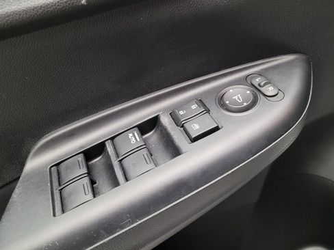 Used 2018 Honda Fit EX-L image 27