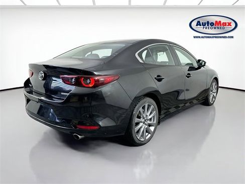 Used 2024 MAZDA MAZDA3 s image 2