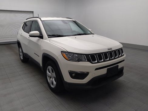 Used 2018 Jeep Compass Latitude AWD/4WD image 13