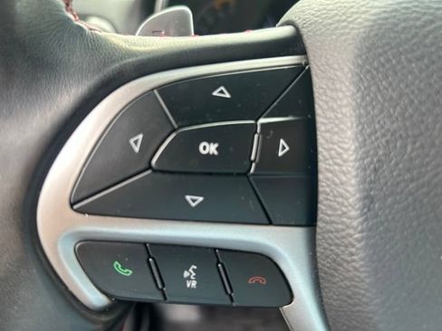 Used 2019 Jeep Grand Cherokee Trailhawk w/ Trailhawk Luxury Group AWD/4WD image 26