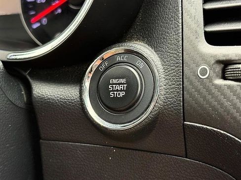 Used 2015 Kia Forte EX w/ Premium Package FWD image 27