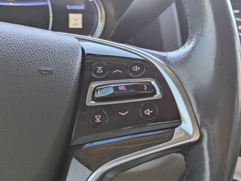 Used 2018 Cadillac Escalade Luxury image 19