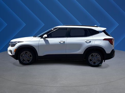 Used 2024 Kia Seltos S FWD image 6