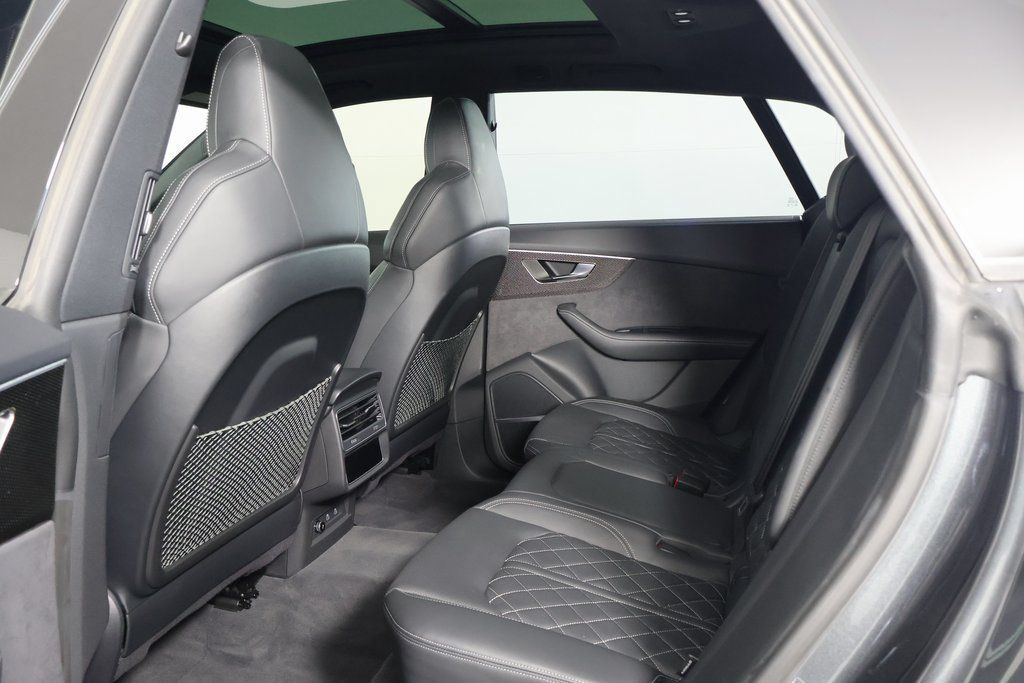 Used 2023 Audi SQ8 Premium Plus AWD/4WD image 11