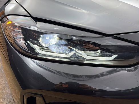 Used 2023 BMW 430i xDrive Convertible w/ M Sport Package image 28