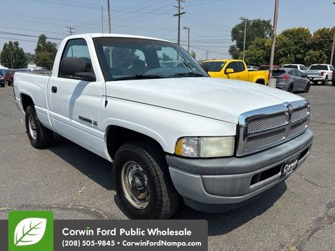 Used 2001 Dodge Ram 1500 Truck 2WD Regular Cab image 3