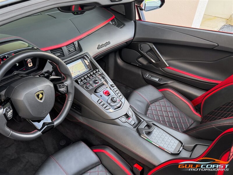 Used 2019 Lamborghini Aventador S AWD/4WD image 16
