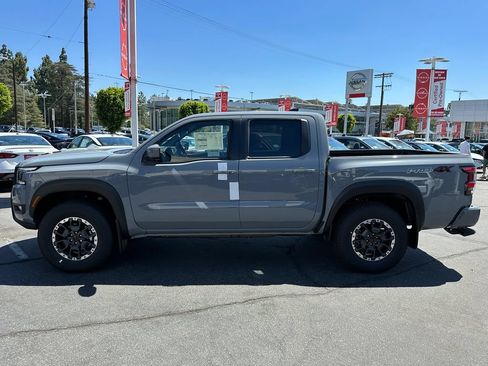 New 2026 Nissan Frontier PRO-4X w/ Tow Package AWD/4WD image 3