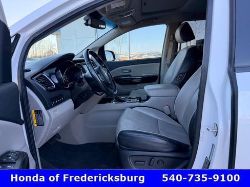 Used 2019 Kia Sedona EX w/ EX Premium Package image 33