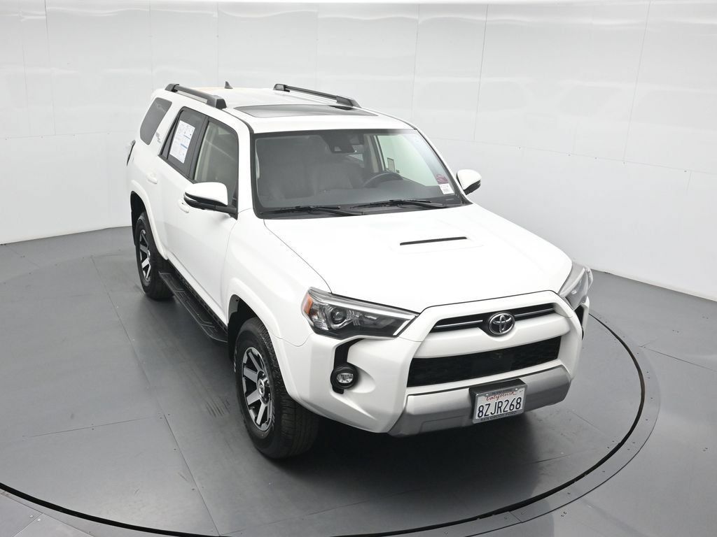 Used 2022 Toyota 4Runner TRD Off-Road Premium AWD/4WD image 38