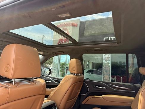 Used 2022 Cadillac Escalade ESV Sport w/ Touring Package AWD/4WD image 40