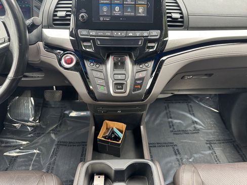 Used 2019 Honda Odyssey Elite image 11