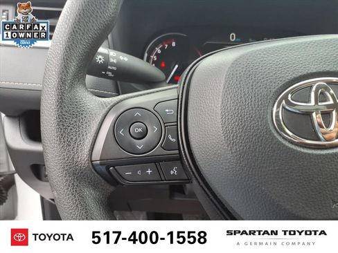 Used 2025 Toyota RAV4 XLE image 17