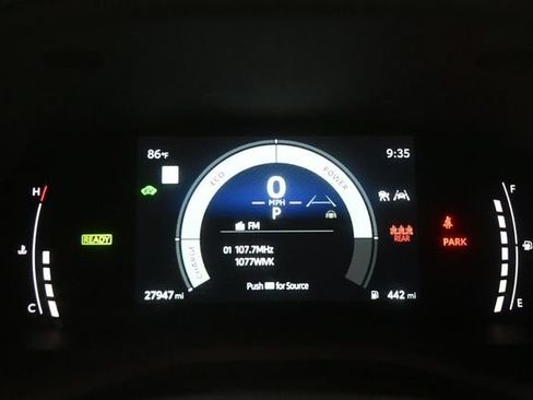 Used 2025 Toyota Camry SE w/ Convenience Package FWD image 28
