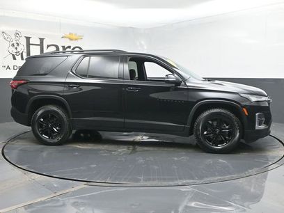 Used 2023 Chevrolet Traverse LT