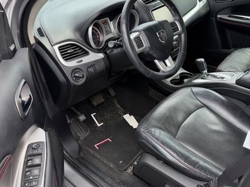 Used 2018 Dodge Journey GT w/ Driver Convenience Group FWD image 9
