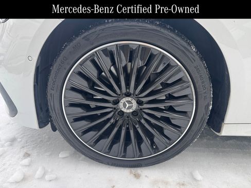 Used 2024 Mercedes-Benz E 350 4MATIC Sedan image 5