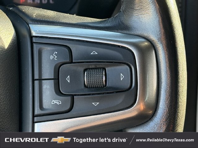 Used 2020 Chevrolet Silverado 1500 RST w/ Texas Edition RWD image 17