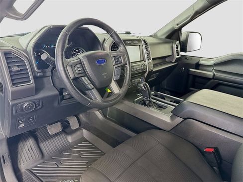 Used 2015 Ford F150 XLT w/ Equipment Group 302A Luxury image 3