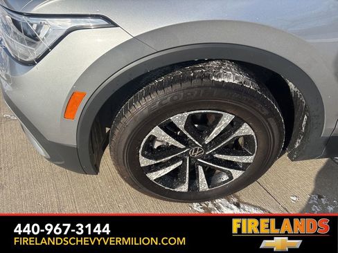 Used 2024 Volkswagen Tiguan S image 53
