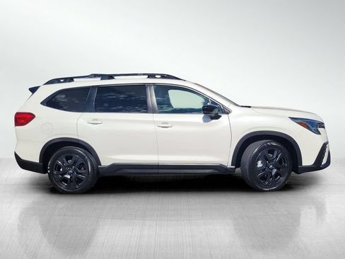 Used 2024 Subaru Ascent Onyx Edition AWD/4WD image 3