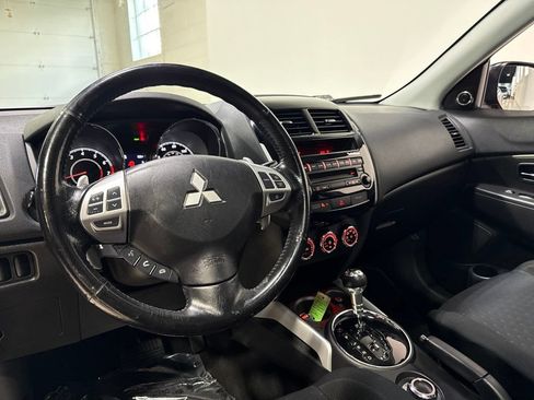 Used 2012 Mitsubishi Outlander Sport SE AWD/4WD image 10
