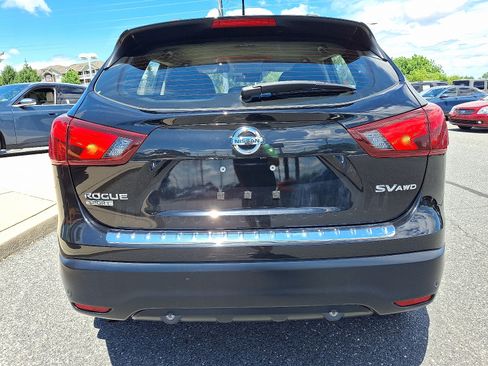 Used 2019 Nissan Rogue Sport SV AWD/4WD image 6