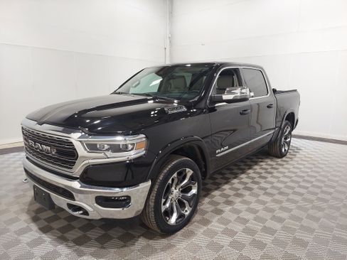 Used 2024 RAM 1500 Limited AWD/4WD image 1