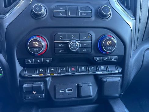 Used 2019 Chevrolet Silverado 1500 LTZ w/ LTZ Plus Package image 24