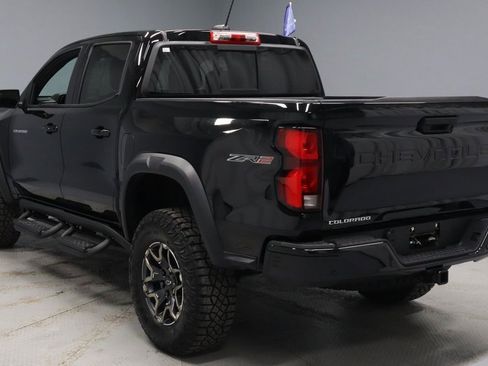 Used 2024 Chevrolet Colorado ZR2 w/ ZR2 Convenience Package III image 8
