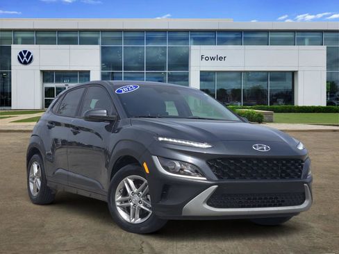 Used 2022 Hyundai Kona SE FWD image 1