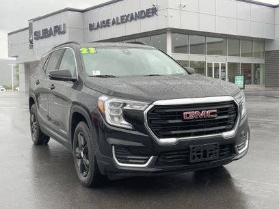 Used 2023 GMC Terrain SLE w/ Driver Convenience Package
