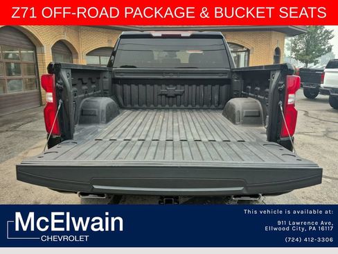 Used 2022 Chevrolet Silverado 1500 RST AWD/4WD image 31