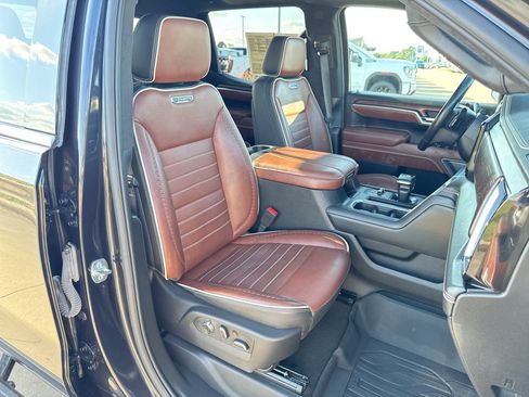 Used 2025 GMC Sierra 1500 Denali Ultimate AWD/4WD image 26