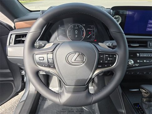 New 2025 Lexus ES 350 w/ Premium Package image 26